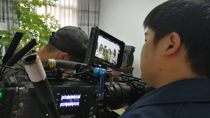 剧本杀式体验：兴业县广告片拍摄公司构建沉浸式消费决策路径