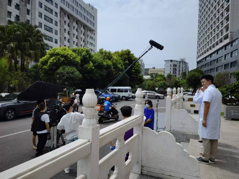兴业县广告片拍摄公司低成本实现高规格制作的诀窍